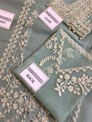 BRAND:AGHA NOOR organza embroidered hand emblished unstitced 3pc✓