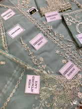 BRAND:AGHA NOOR organza embroidered hand emblished unstitced 3pc✓